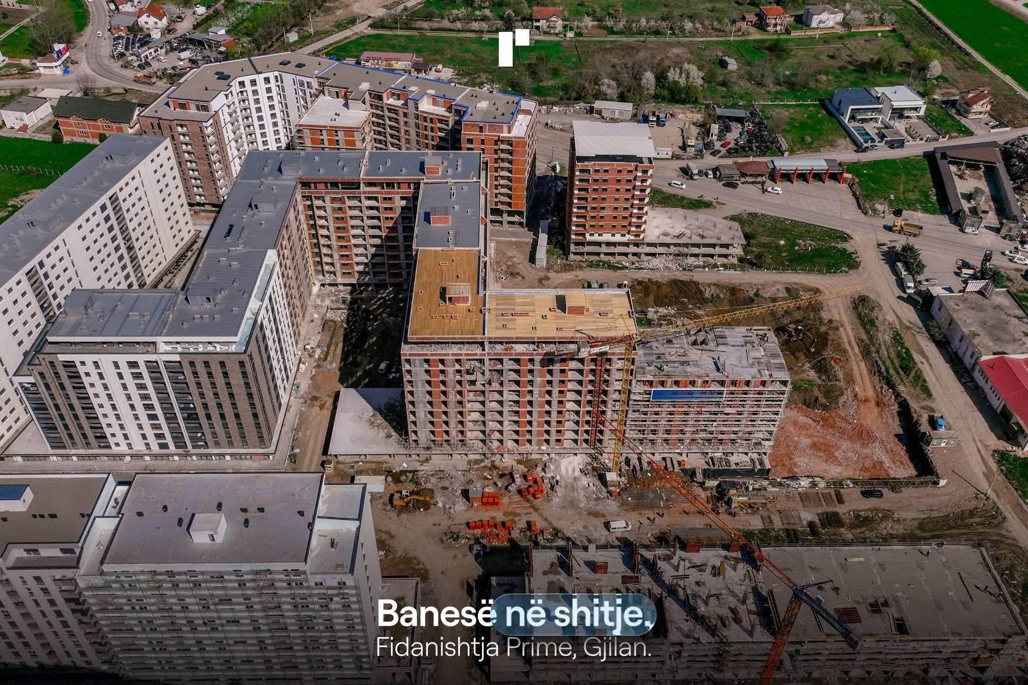 Banesë në shitje